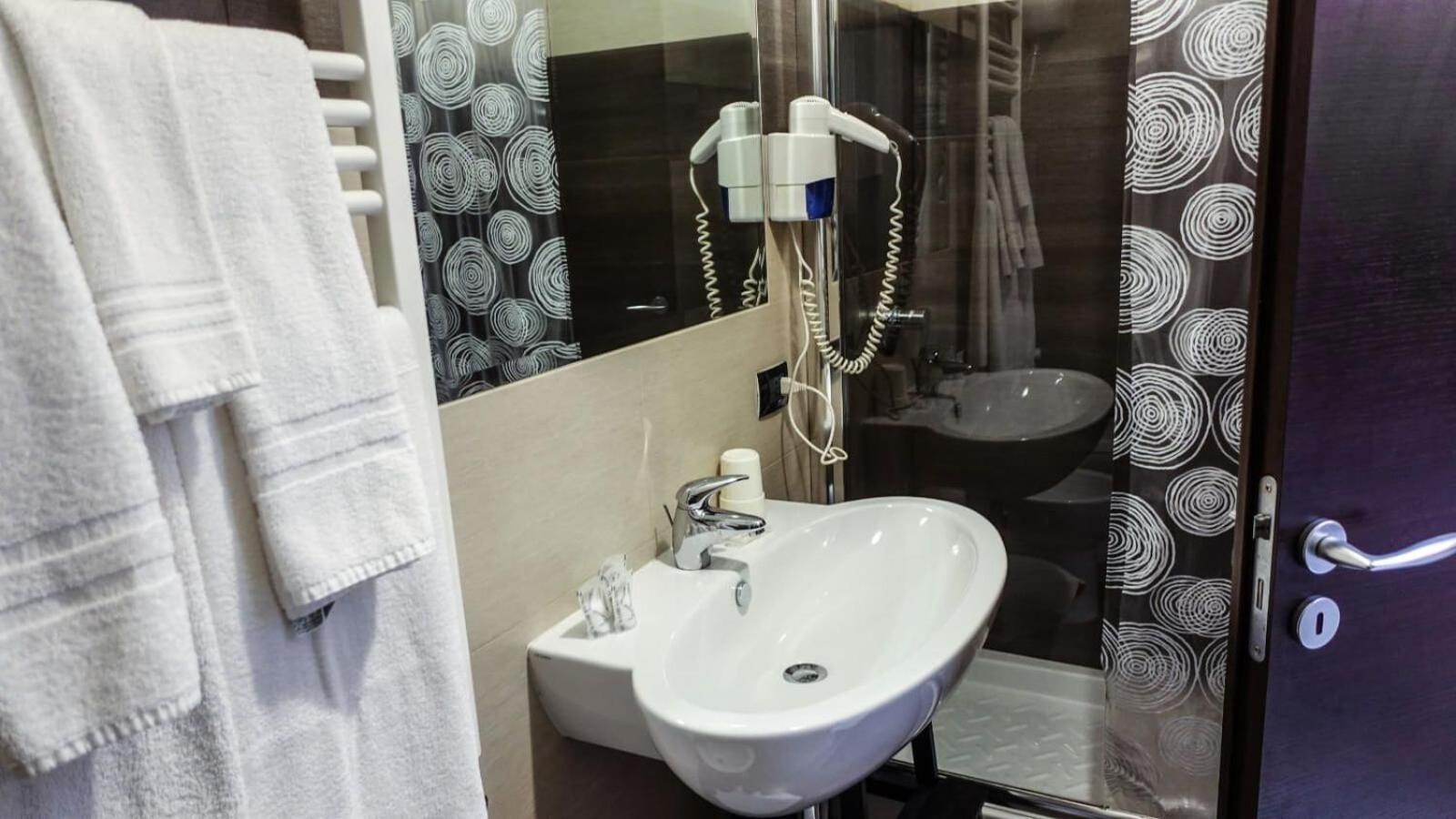 Hotel Miramonti Gangi Εξωτερικό φωτογραφία
